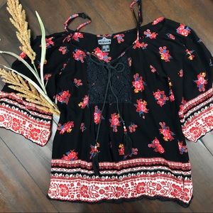 Boho Bell Sleeve Off-the-shoulder Top